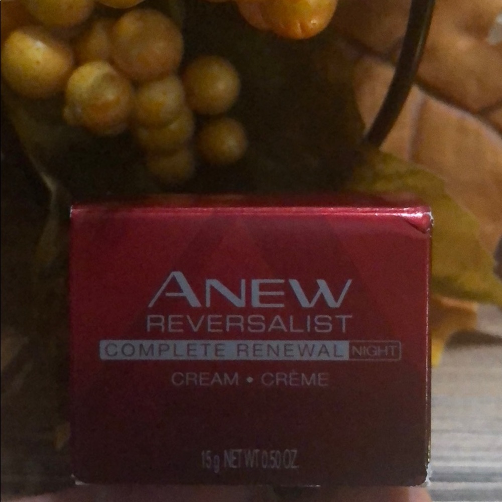 Anew Reversalist Complete Renewal Night Cream